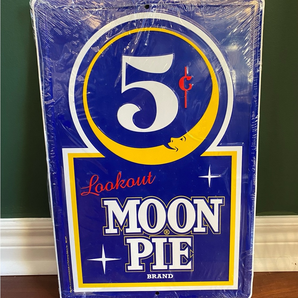 Moon Pie tin sign - Picture 2 of 4